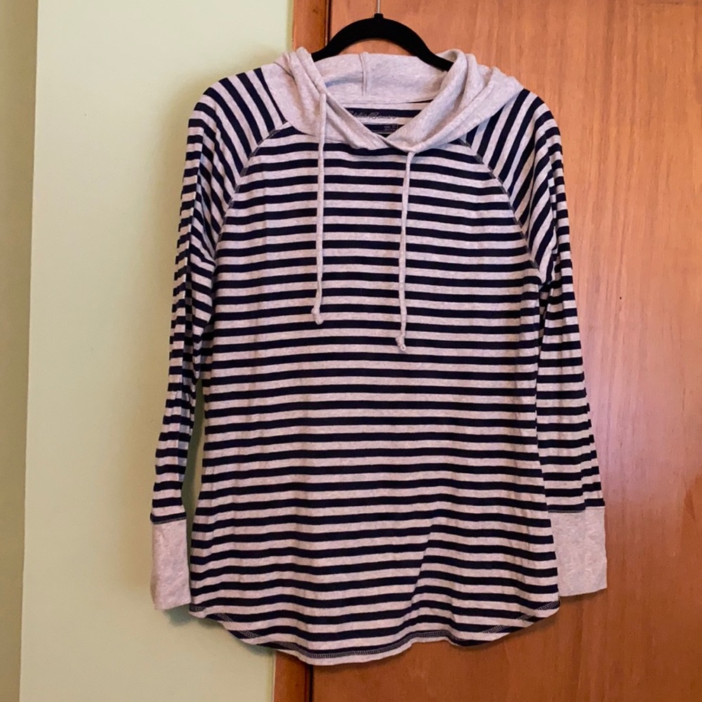 Striped Hoodie size XL